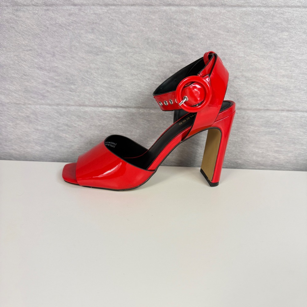 Express Womens Size 7 Red Patent Grommet Ankle Strap Chunky High Heel Sandals - Picture 3 of 13